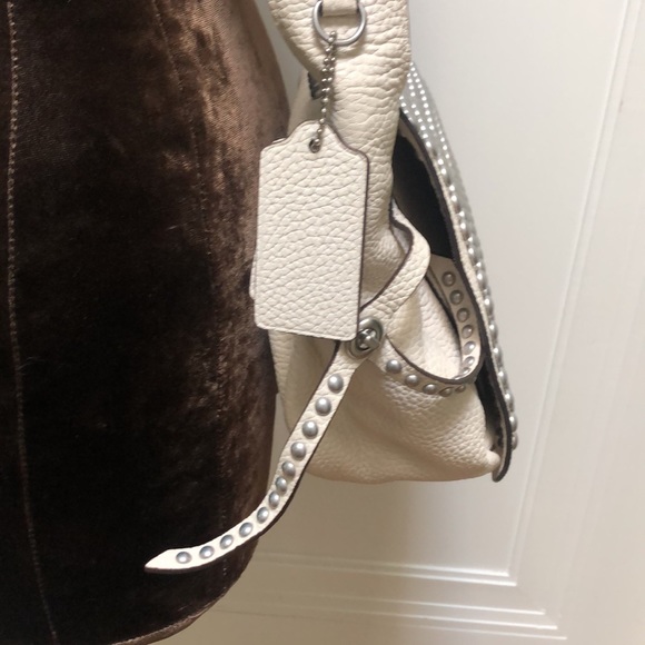Coach Dakota Rivets Flap Top Chalk Leather Bag - Picture 3 of 12